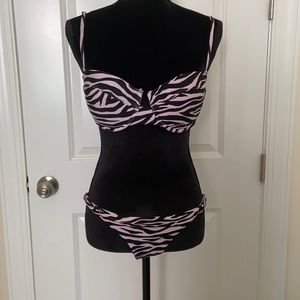 Victoria’s Secret bikini